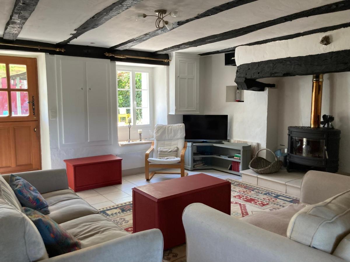 La Maison Charmante D'Elisabeth Saint-Ybard Экстерьер фото