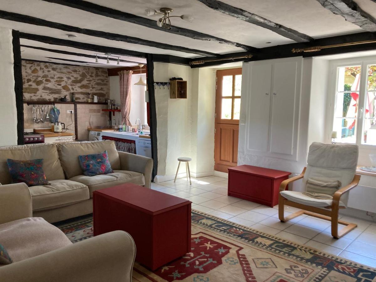 La Maison Charmante D'Elisabeth Saint-Ybard Экстерьер фото